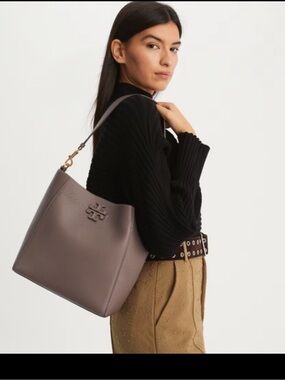 Tory Burch Taupe Pebbled Leather Mcgraw Bucket Bag